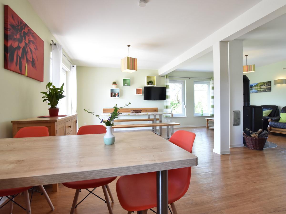 Spacious Holiday Home In Hornstorf With Trampoline 외부 사진
